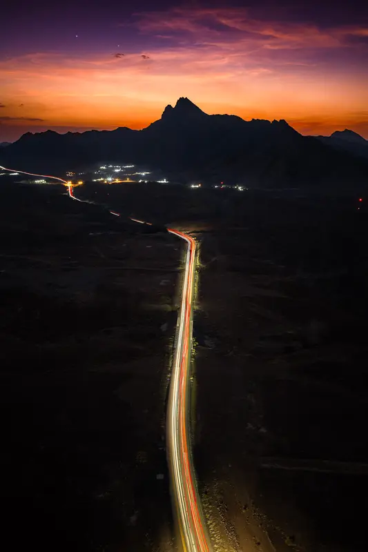 الطريق إلى الجبل