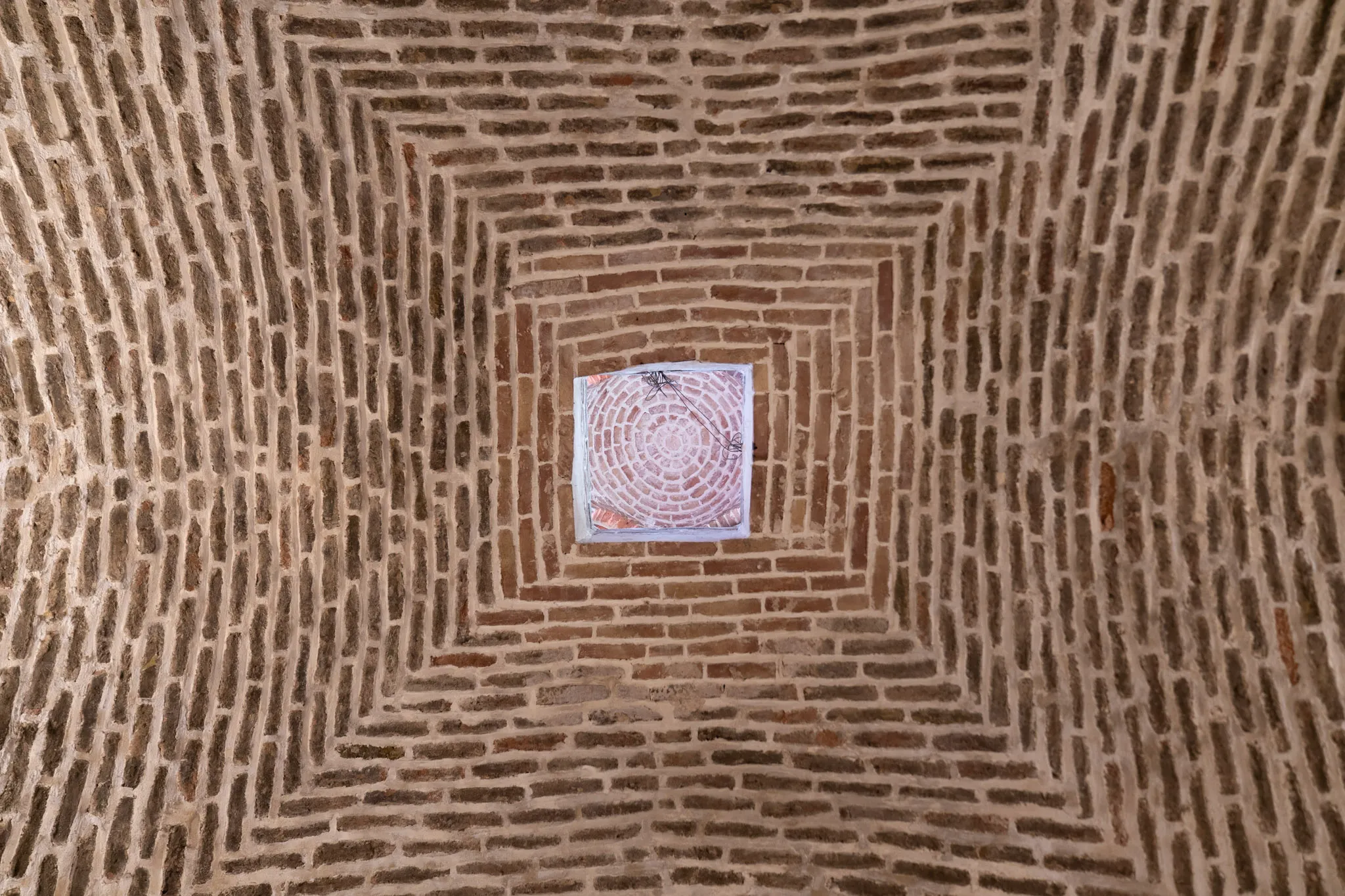 سماء الآجر