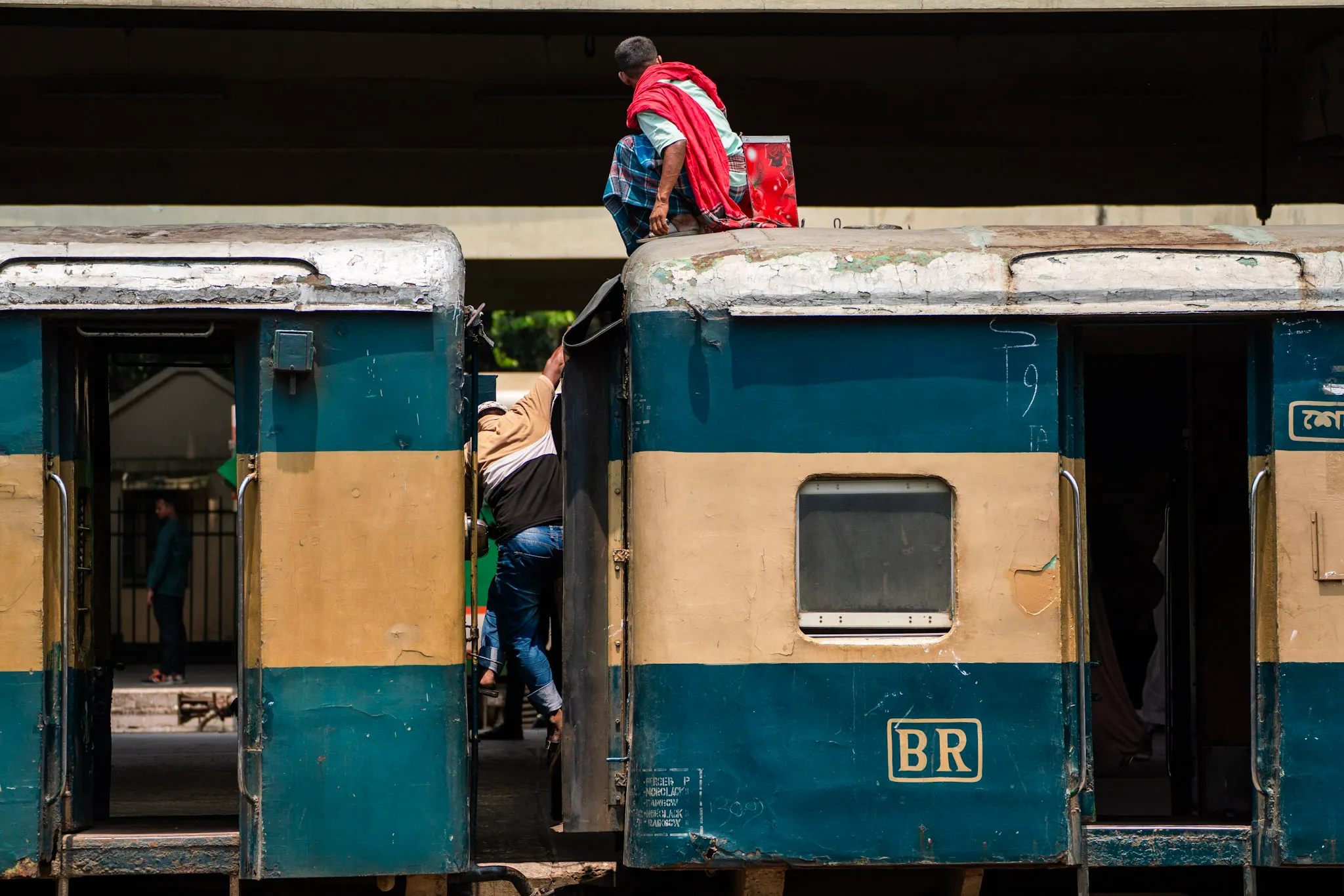 Between Carriages