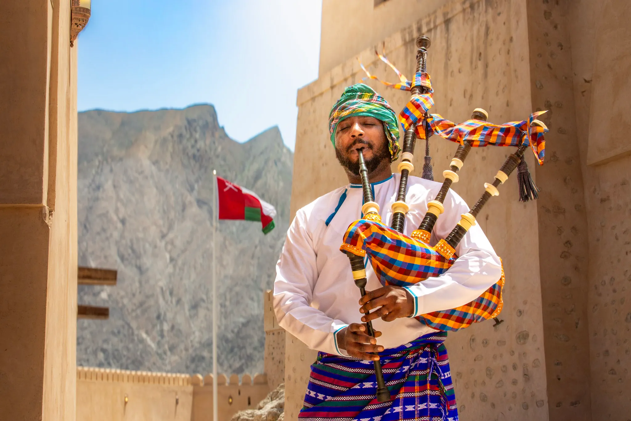 عازف الوطن